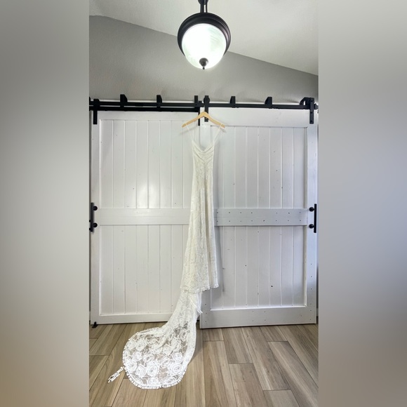 NWOT |Grace Loves Lace |Honey Rose |Lace Wedding Dress - Picture 9 of 15